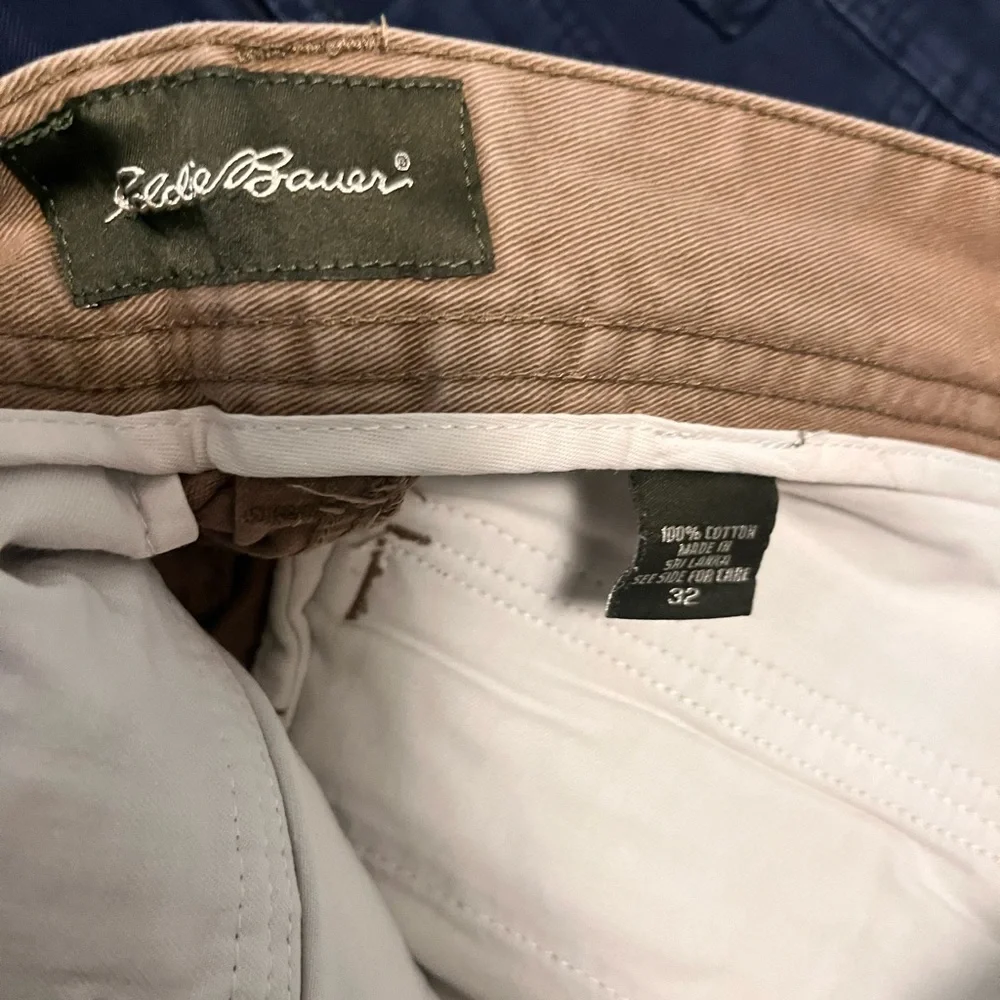 5 Men's Cargo Shorts GAP and EDDIE BAUER - Brown,and Navy blue - Picture 6 of 7